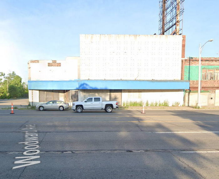 Belmont Theatre - Was Probably The Taller Building In The Middle (newer photo)